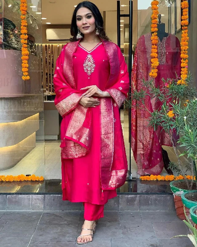 Women Party Wear Embroidery Worked Kurta With Pant And Duppata Set High-Waist Jogger Pants