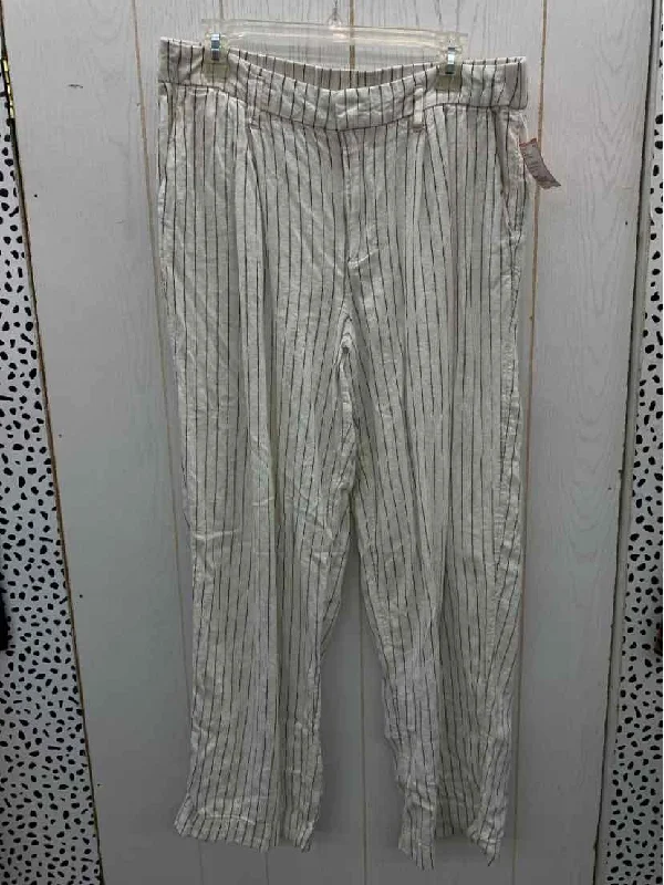 A New Day White Womens Size 12 Pants Formal Slim Pants