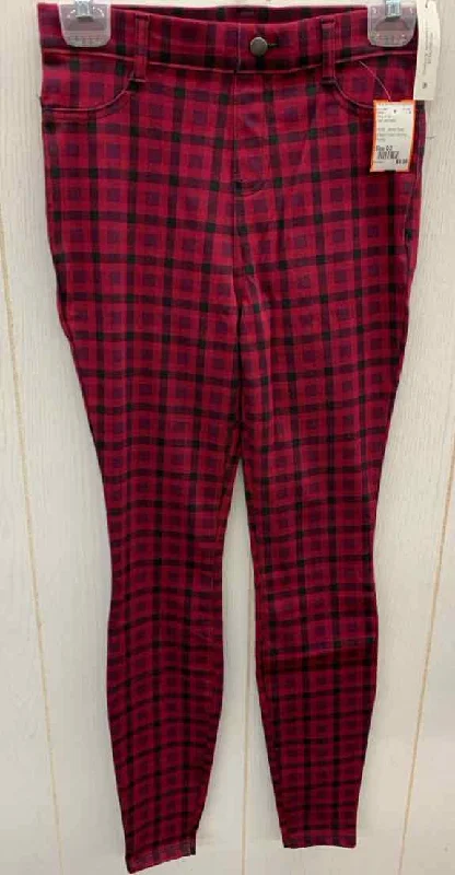 Time & Tru Red Womens Size 0/2 Pants Slim Fit Casual Pants