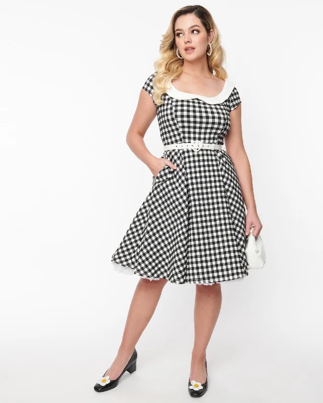 Unique Vintage Black Gingham Wide Collar Swing Dress | Black, Gingham