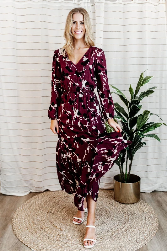 CLEARANCE- A Day At the Lourve Maxi Dress Elegant Sleeveless Maxi Dress