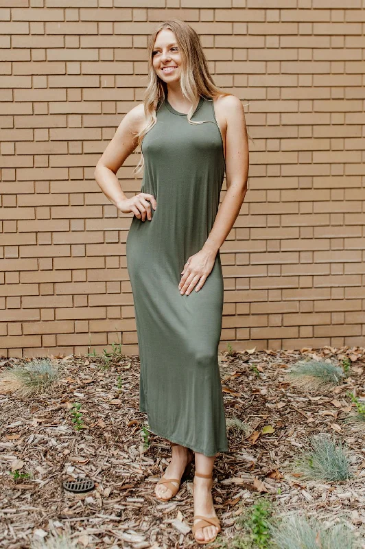 Escape Reality Maxi Dress Chic Button-Up Maxi Dress