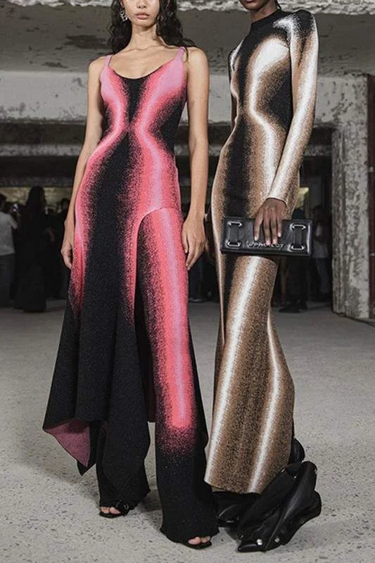 GRAPHIC LONG SLEEVE MAXI DRESS Trendy Fit-and-Flare Maxi Dress