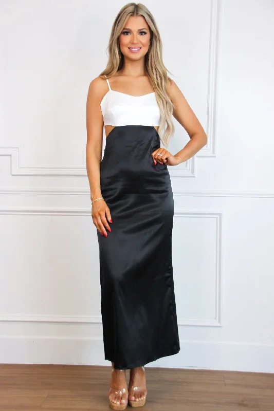 Jodie Colorblock Satin Bow Back Maxi Dress: Black/White Fashionable Chiffon Maxi Dress Jodie Colorblock Satin Bow Back Maxi Dress: Black/White Fashionable Chiffon Maxi Dress