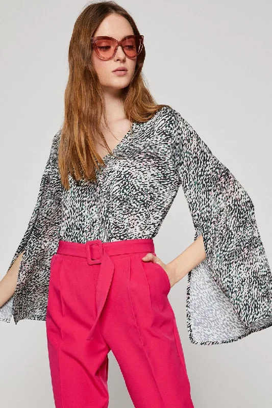 Women Raw White V Collar Blouse Embroidered Cotton Blouse