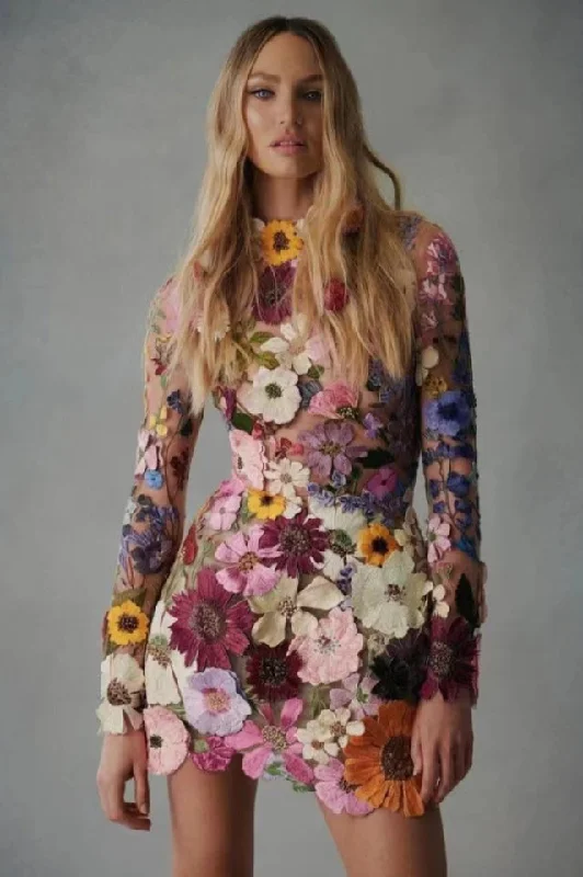 Amy Lynn Backless Mini Dress Fashionable Boho-Chic Mini Dress