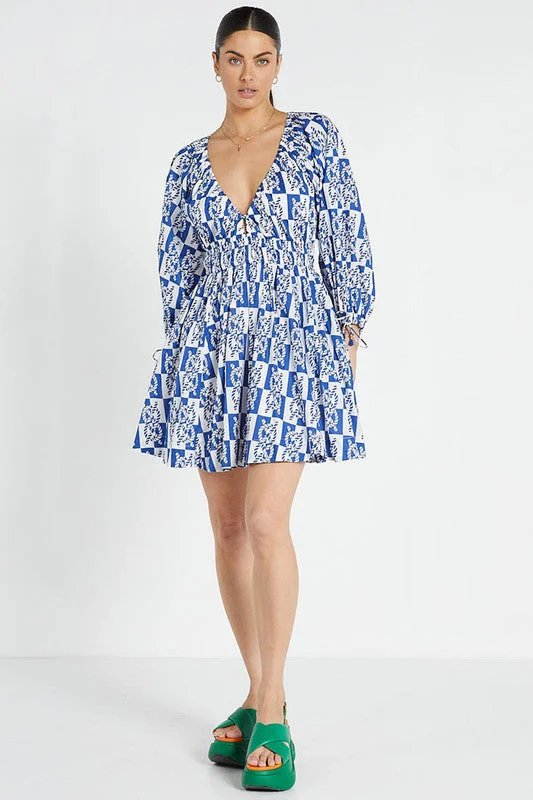 V-Neck Mini Dress - Blue/White Trendy Floral Mini Dress