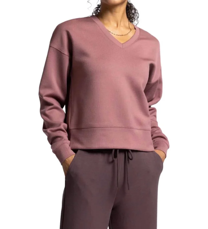 Martina V-Neck Pullover Sweater In Rose Brown Stretchy Elastic Breathable