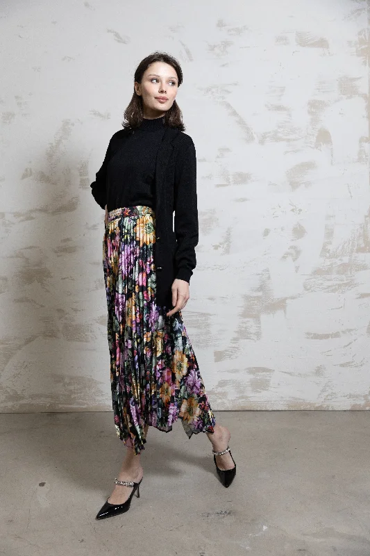 Arrow Pleated Skirt - Floral velvet skirt glossy