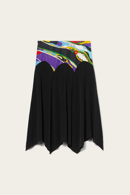 Black Skirt with Orchidee-Print Detail button skirt front